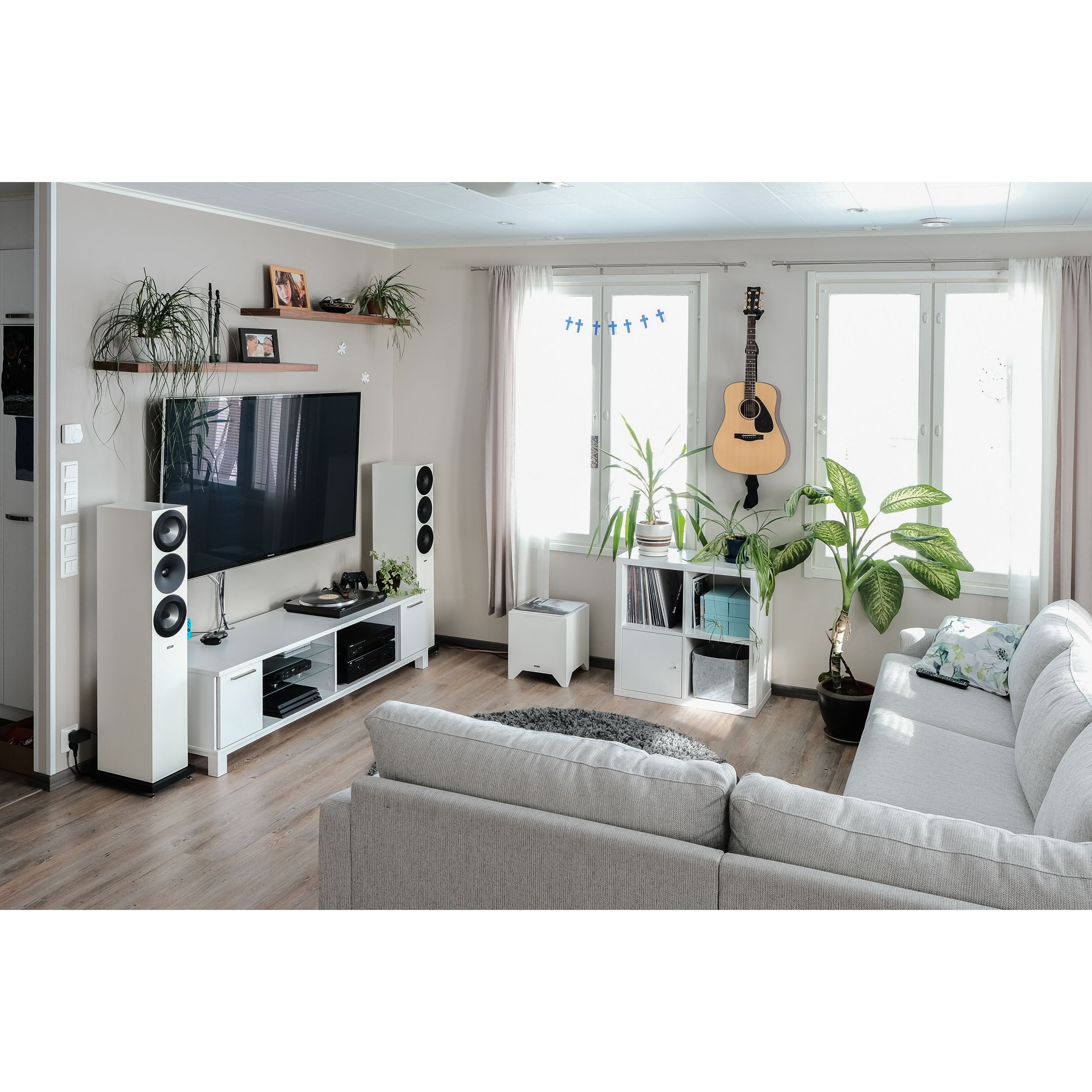 Amphion Argon7LS Floorstanding Speakers (pair) - Standard White [Ex-display]