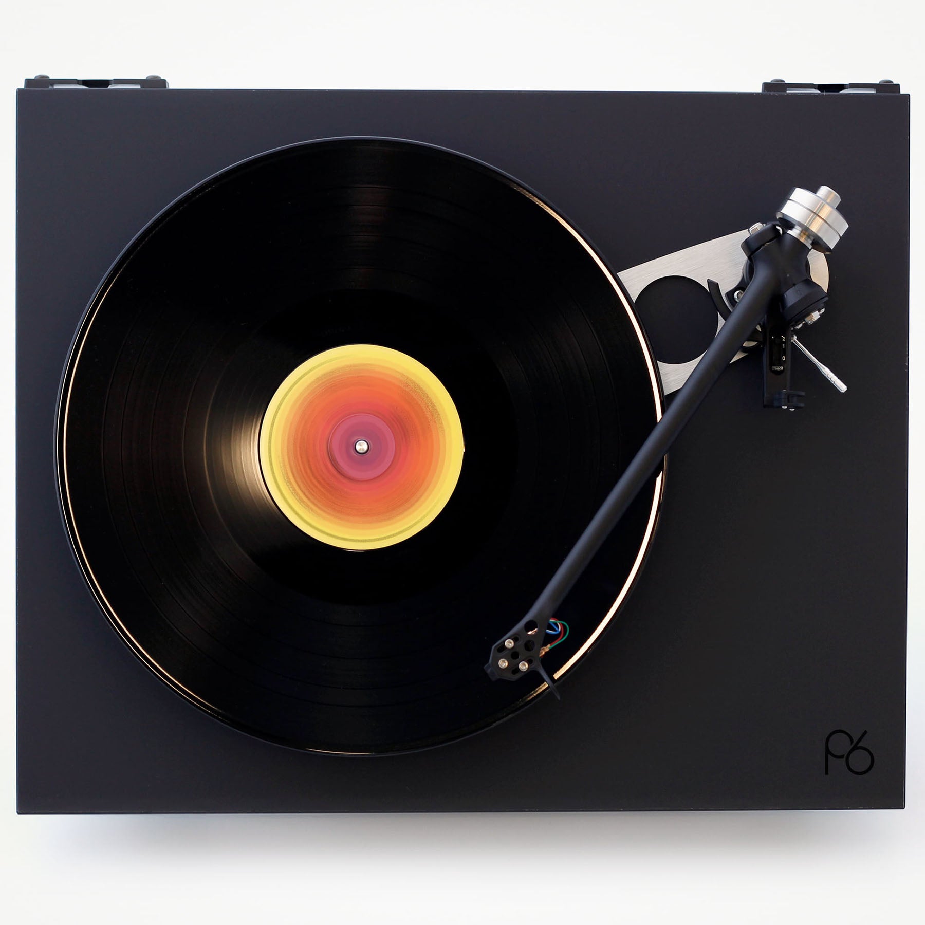 Rega Planar 6 Turntable - Black [Trade-in]