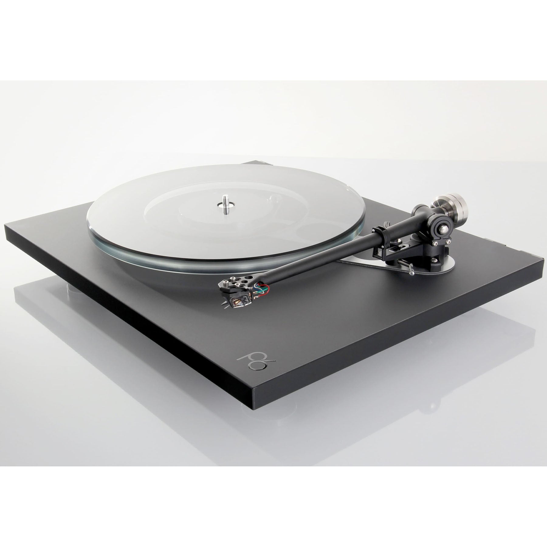 Rega Planar 6 Turntable - Black [Trade-in]